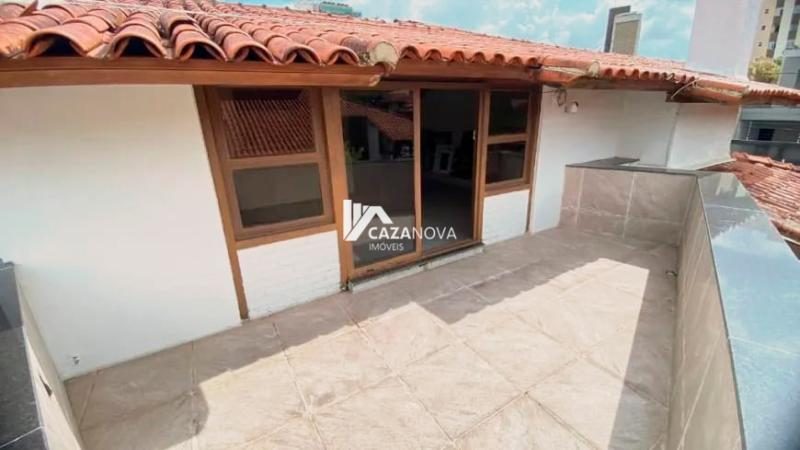 Espetacular casa localizada em ponto nobre do bairro Caiçara