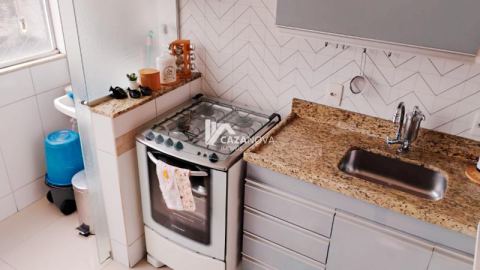 Apartamento de 02 quartos, suíte, 02 vagas e elevador no Caiçara