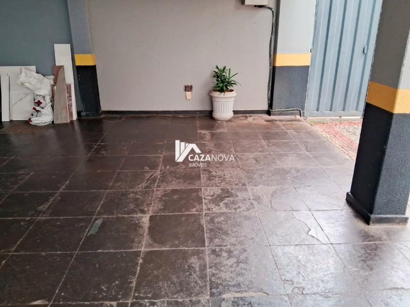 Ótimo Apartamento de 03 quartos com suíte no Caiçara