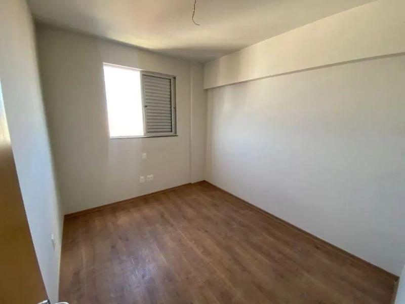 Cobertura três quartos B. Caiçara