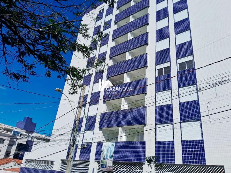 Linda cobertura de 03 quartos e 04 vagas no Nova Suíça.